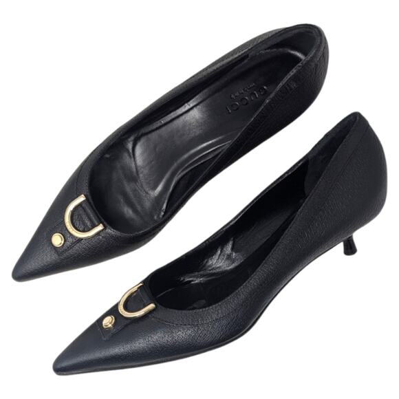Vintage Gucci Abbey D ring pointed toe kitten heel pump black leather Tom Ford 7